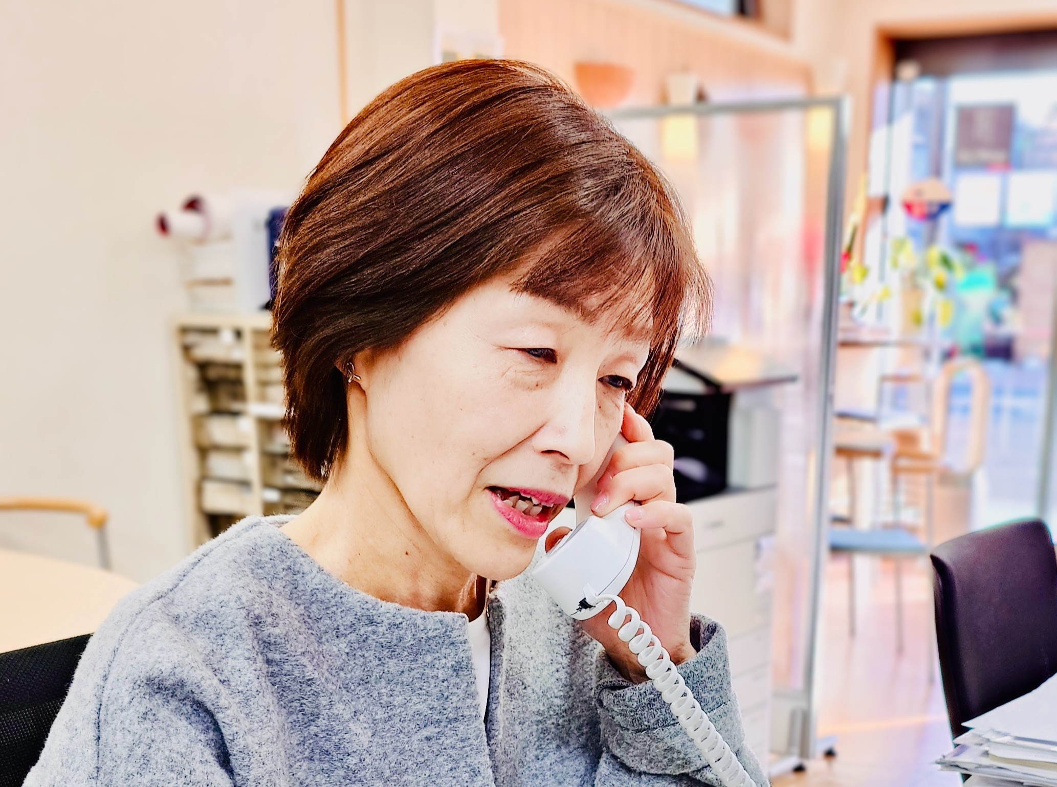 経理事務：益子栄香